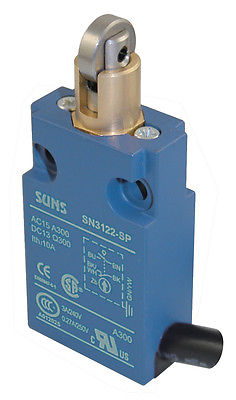 SUNS SN3122-SP-A1 Roller Plunger Compact Limit Switch 1m Cable - Industrial Direct